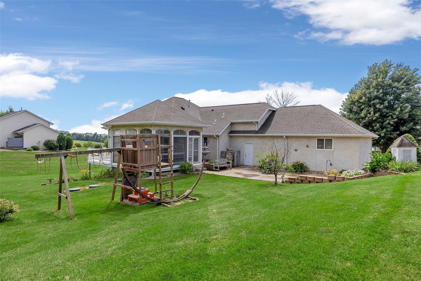 8401 Santa Maria Drive SW Cedar Rapids IA 52404