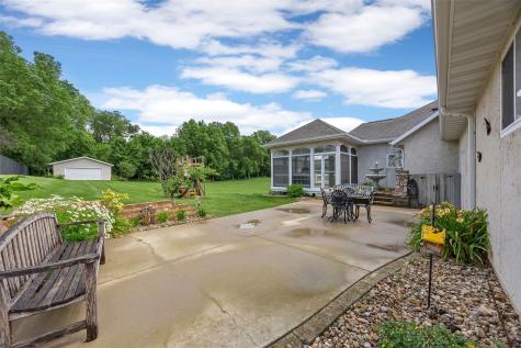 8401 Santa Maria Drive SW Cedar Rapids IA 52404