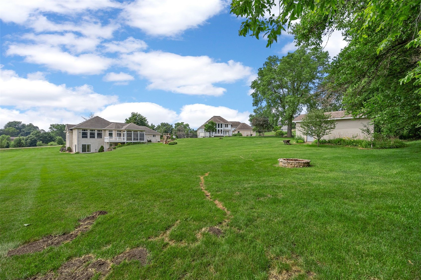 8401 Santa Maria Drive SW Cedar Rapids IA 52404