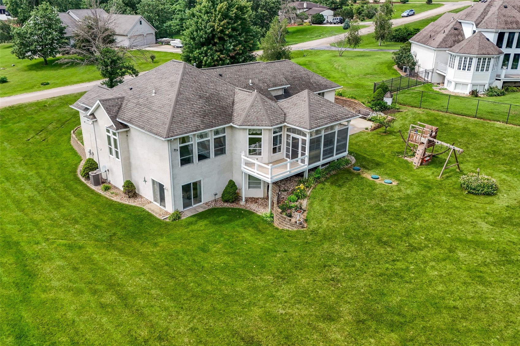 8401 Santa Maria Drive SW Cedar Rapids IA 52404