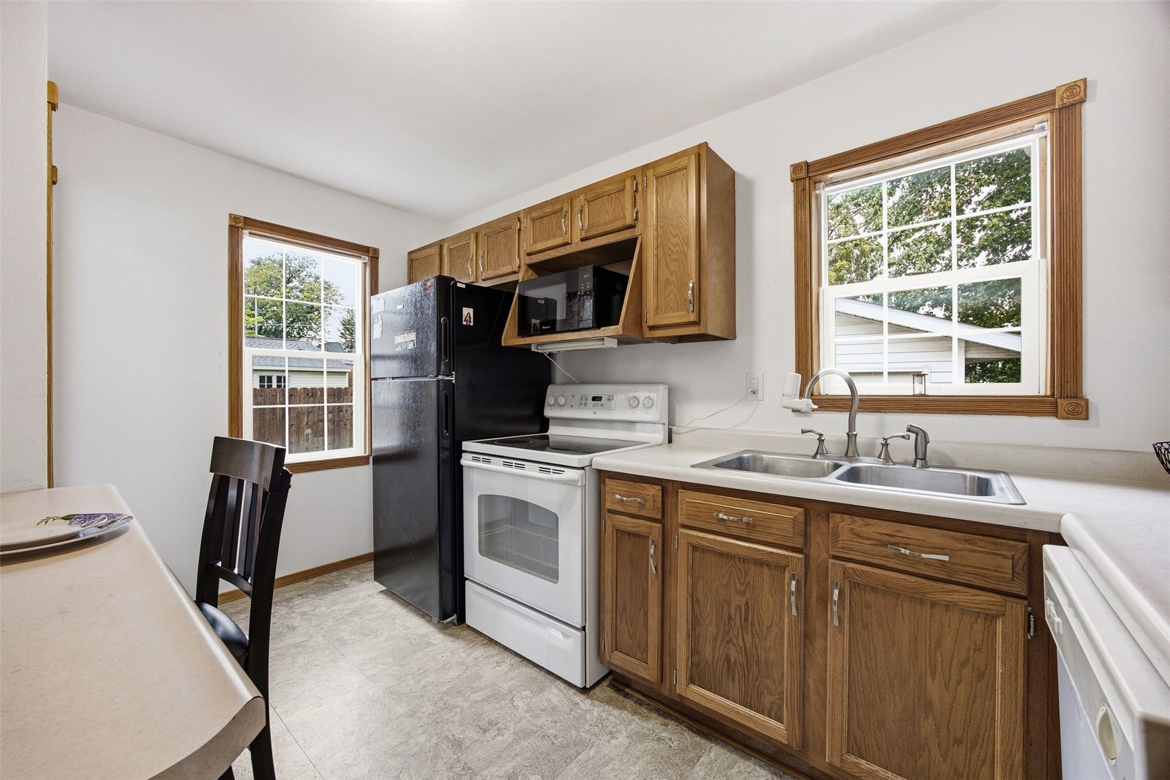 3922 Hart Court NE Cedar Rapids IA 52402