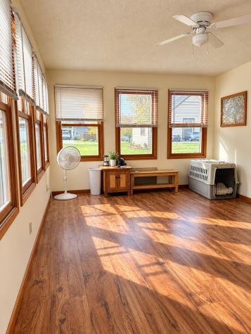 904 E 4th Vinton IA 52349