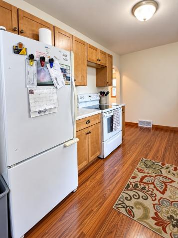 904 E 4th Vinton IA 52349