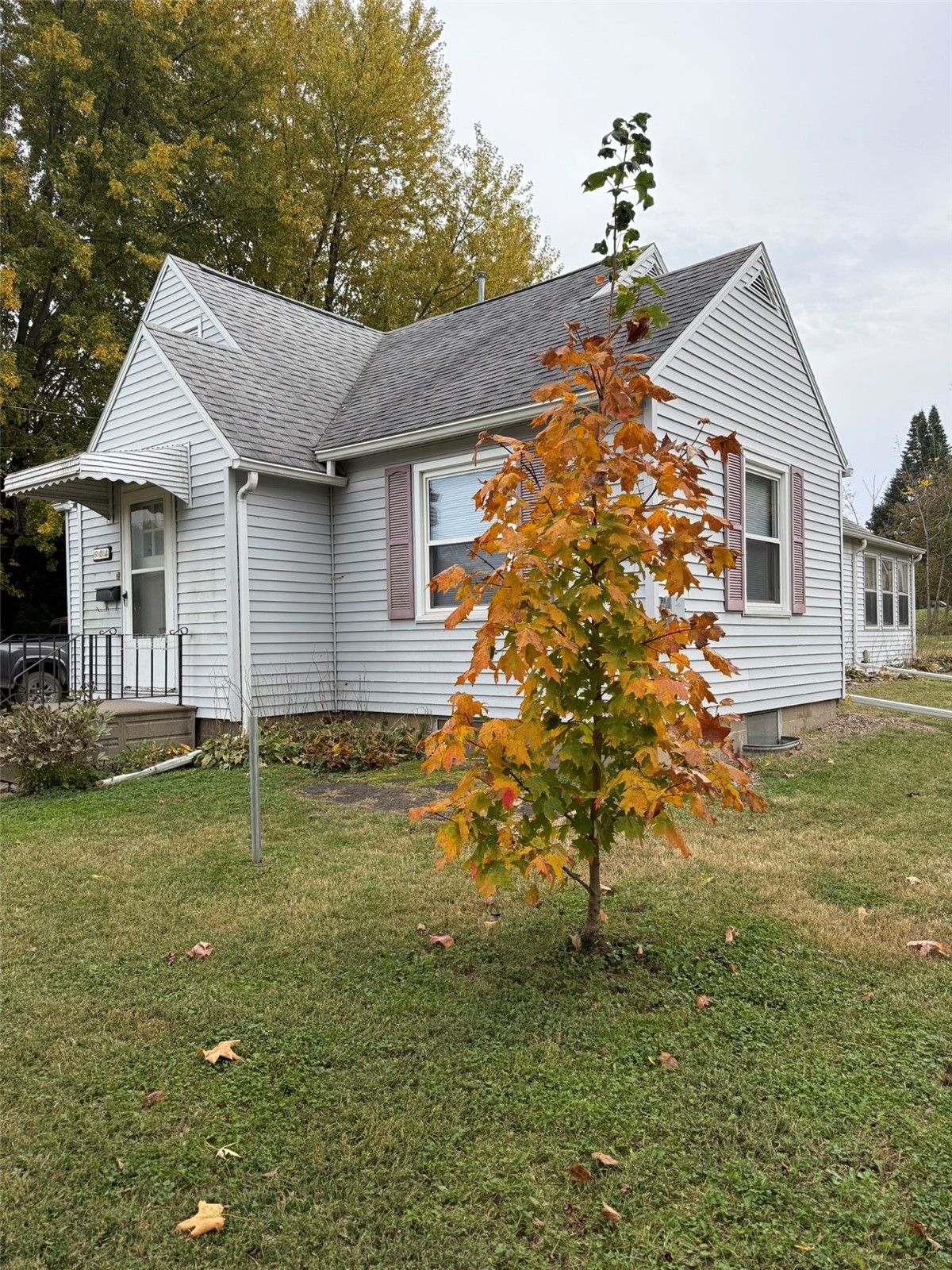 904 E 4th Vinton IA 52349