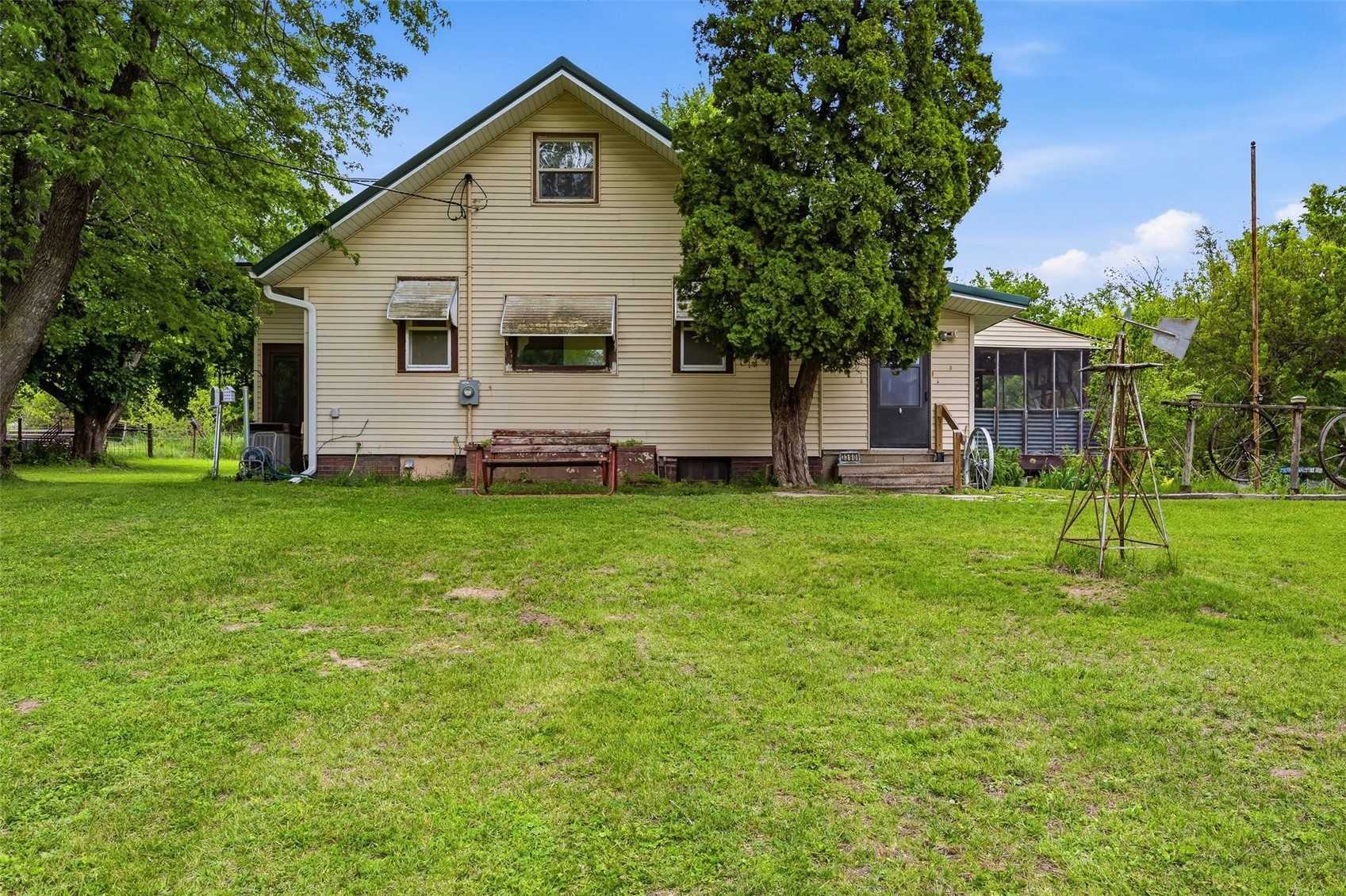 3380 Otis Road SE Cedar Rapids IA 52403