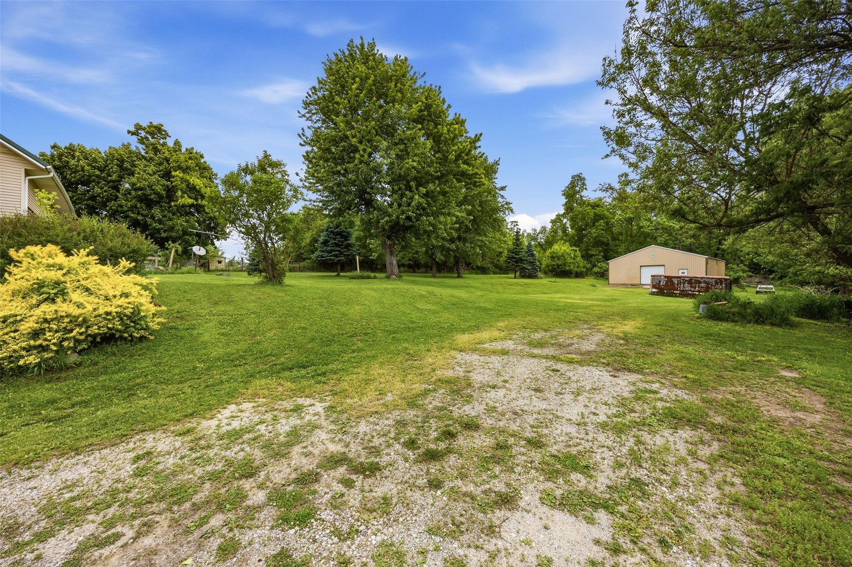 3380 Otis Road SE Cedar Rapids IA 52403