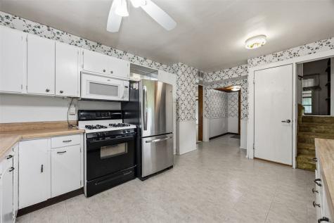 3380 Otis Road SE Cedar Rapids IA 52403