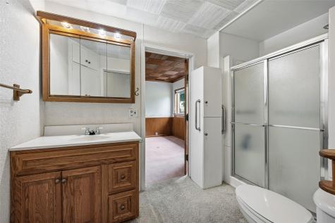 3380 Otis Road SE Cedar Rapids IA 52403
