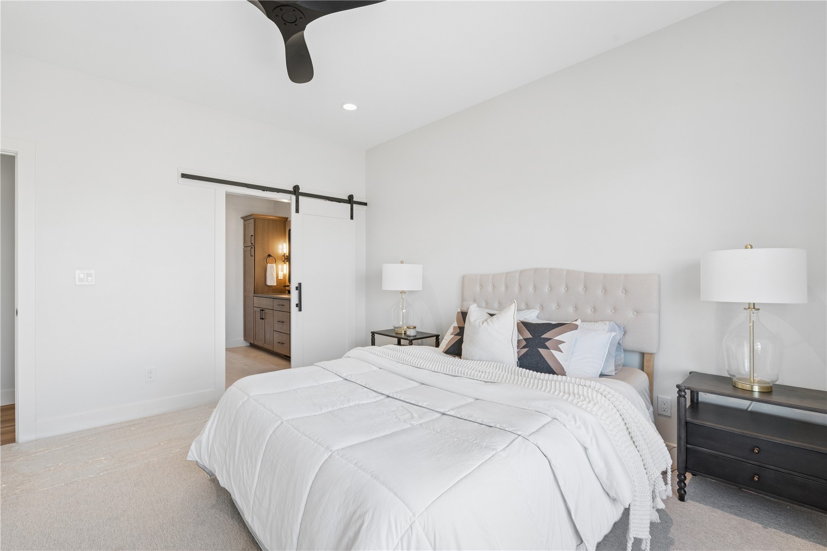 900 Crestview Drive Solon IA 52333