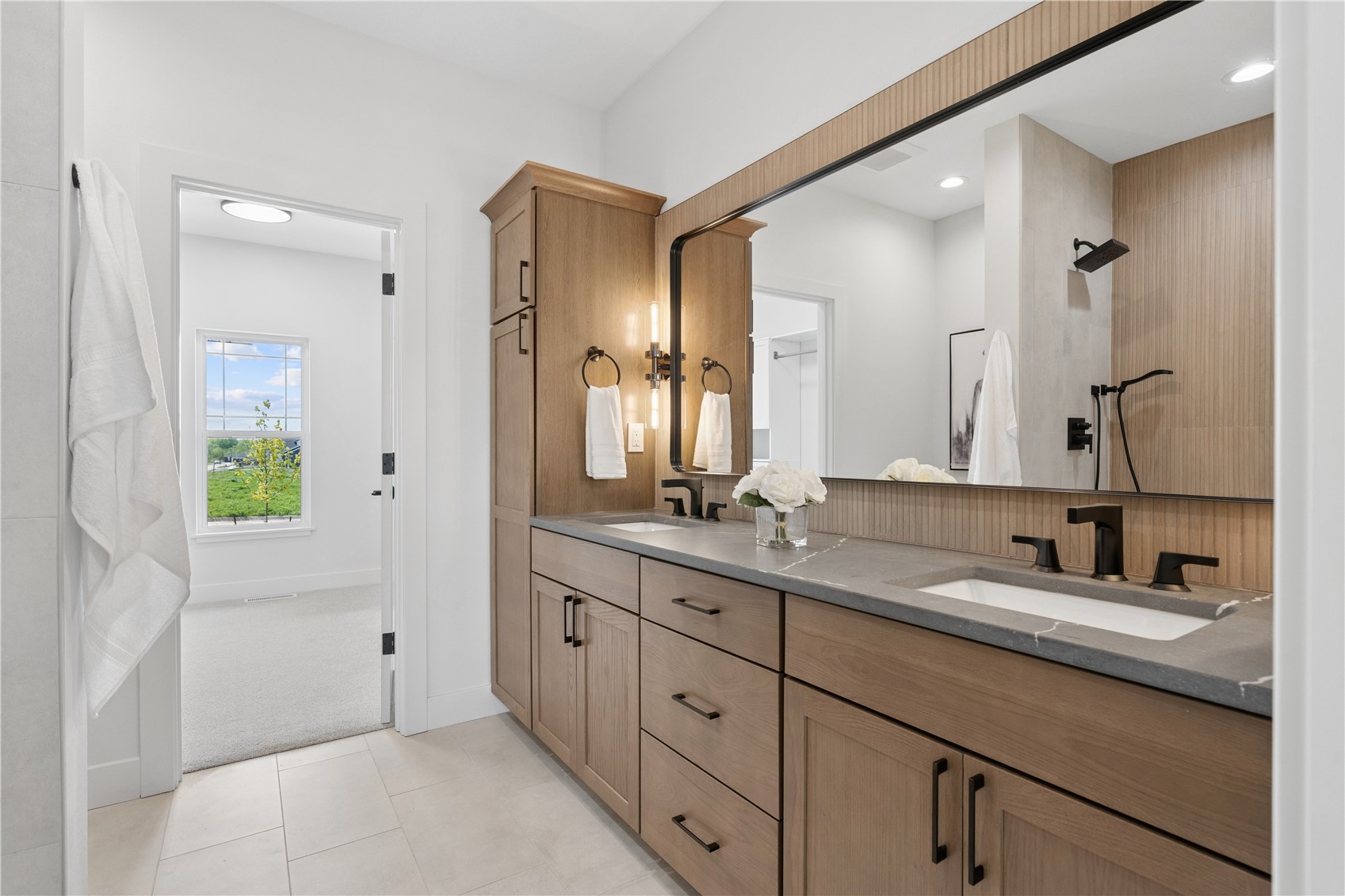 900 Crestview Drive Solon IA 52333