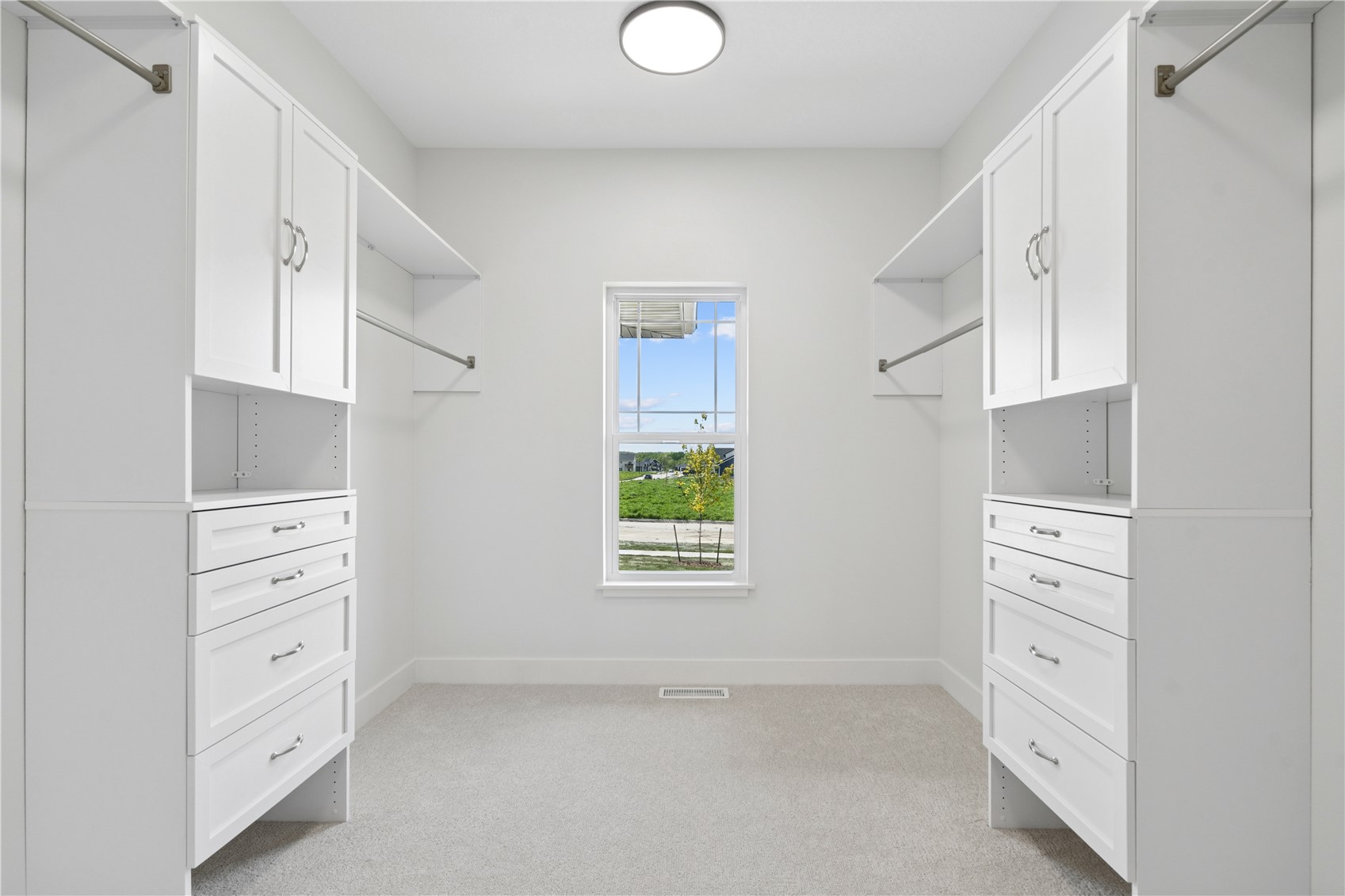900 Crestview Drive Solon IA 52333