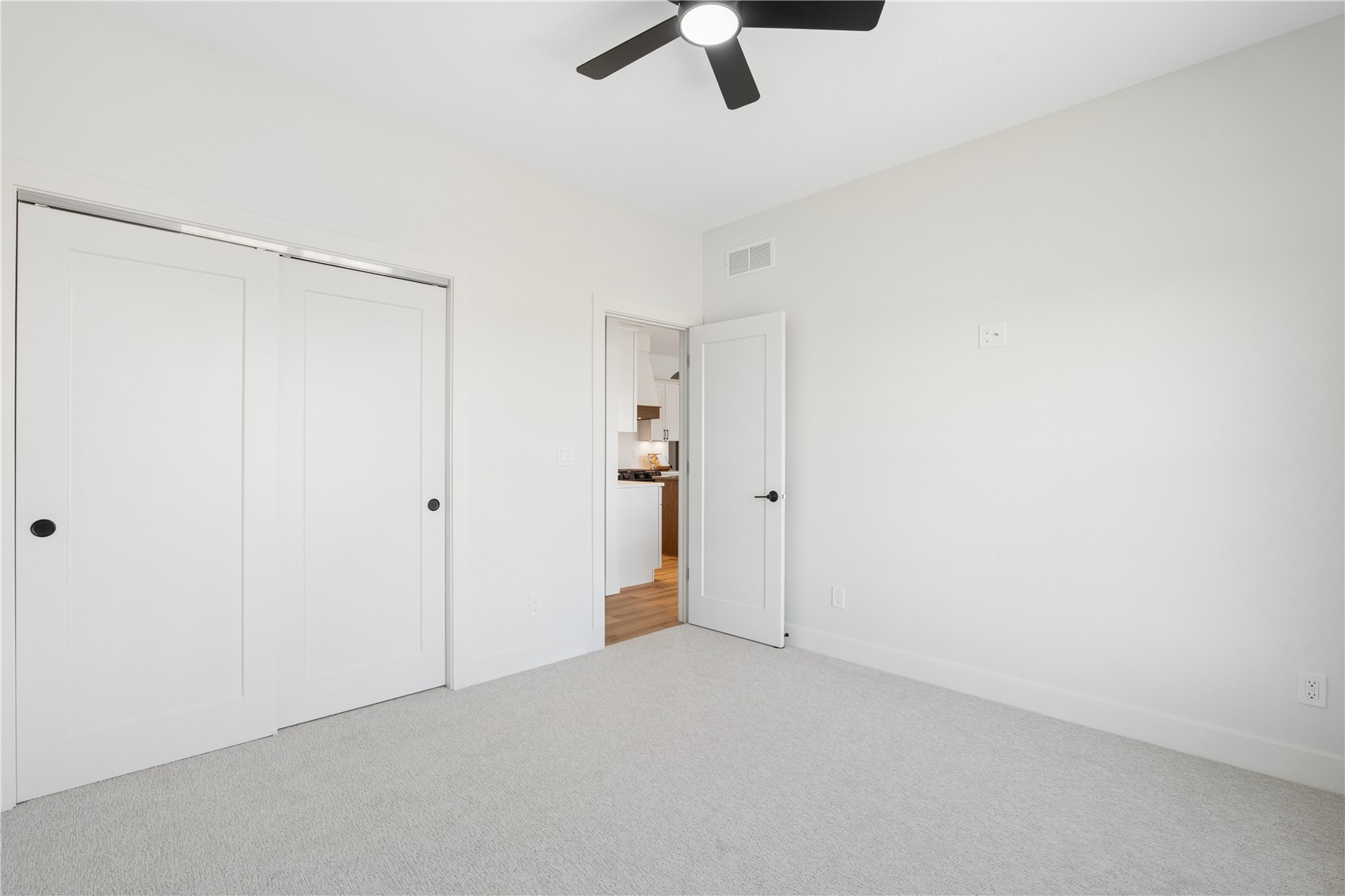 900 Crestview Drive Solon IA 52333