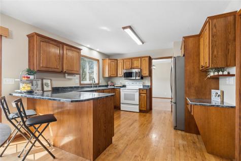 4105 Majestic Court NE Cedar Rapids IA 52411