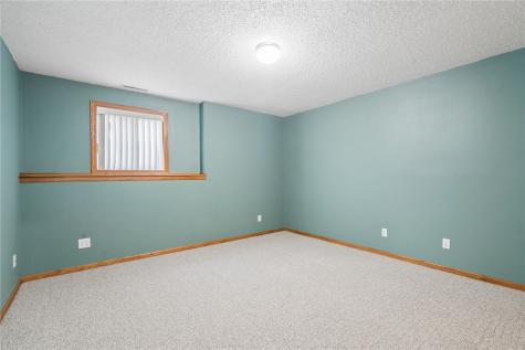 4105 Majestic Court NE Cedar Rapids IA 52411