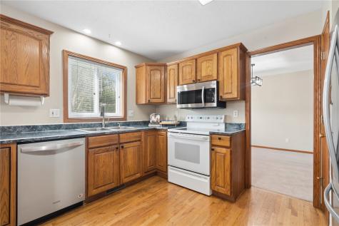4105 Majestic Court NE Cedar Rapids IA 52411