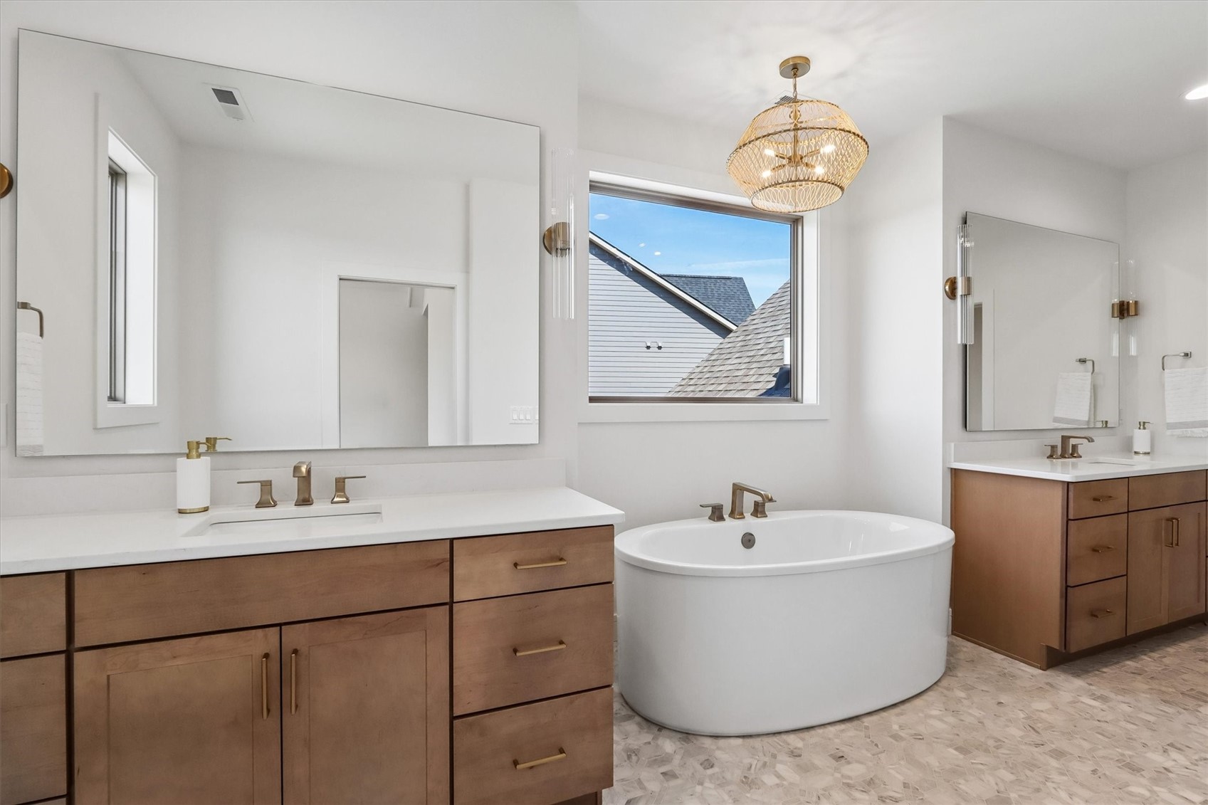 411 Macbride Trail Solon IA 52333