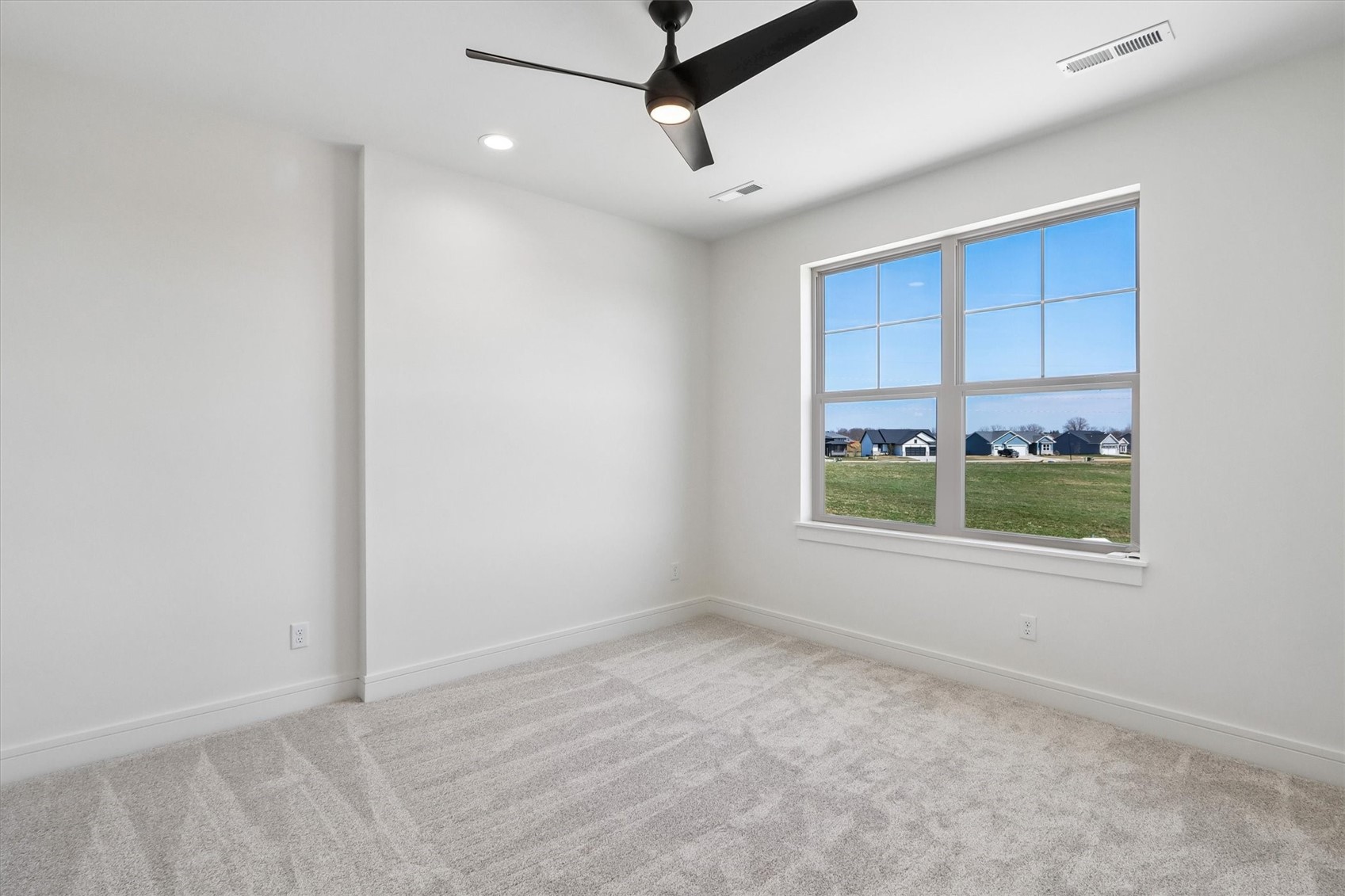 411 Macbride Trail Solon IA 52333