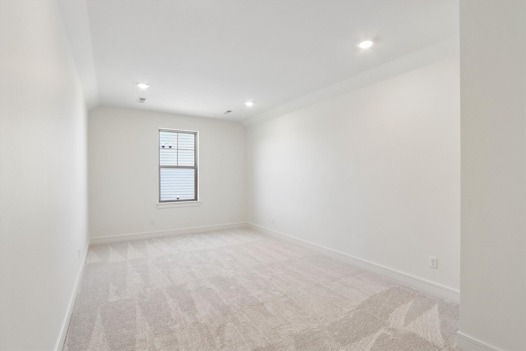 411 Macbride Trail Solon IA 52333