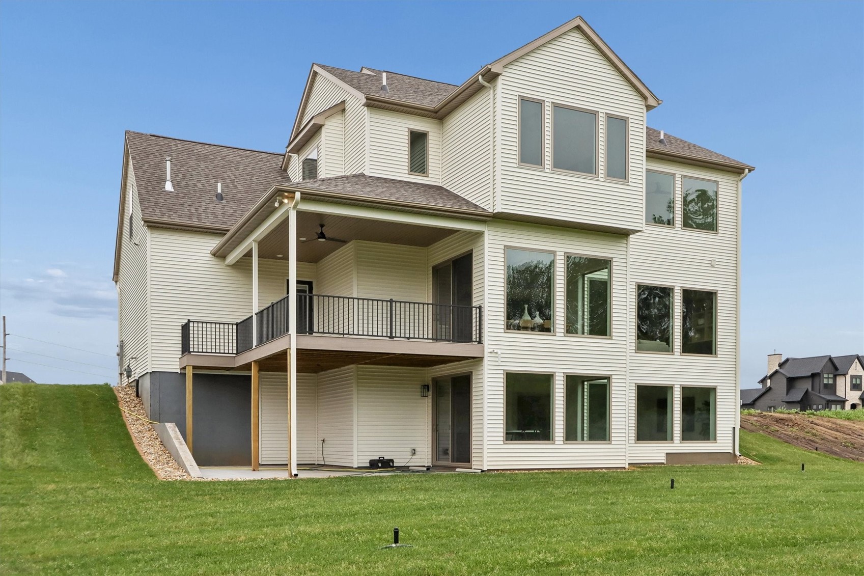 411 Macbride Trail Solon IA 52333