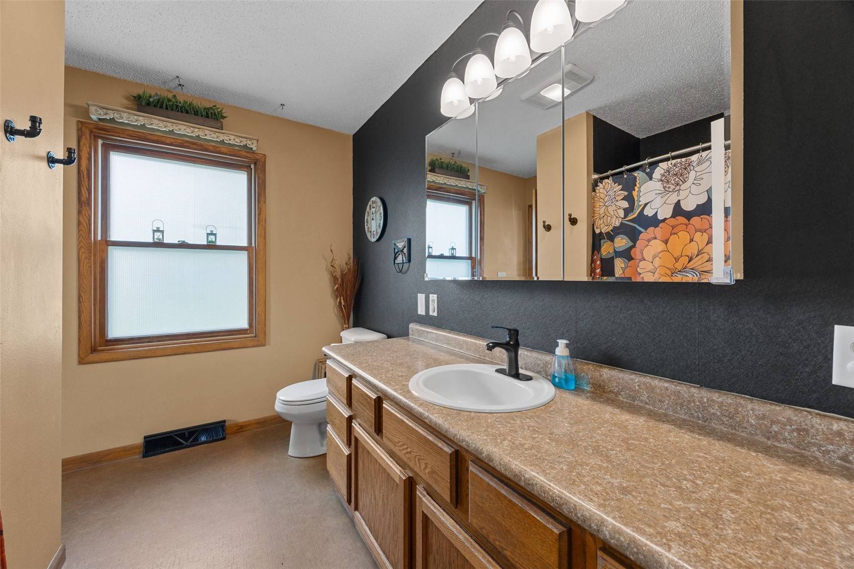168 290th Street West Branch IA 52358