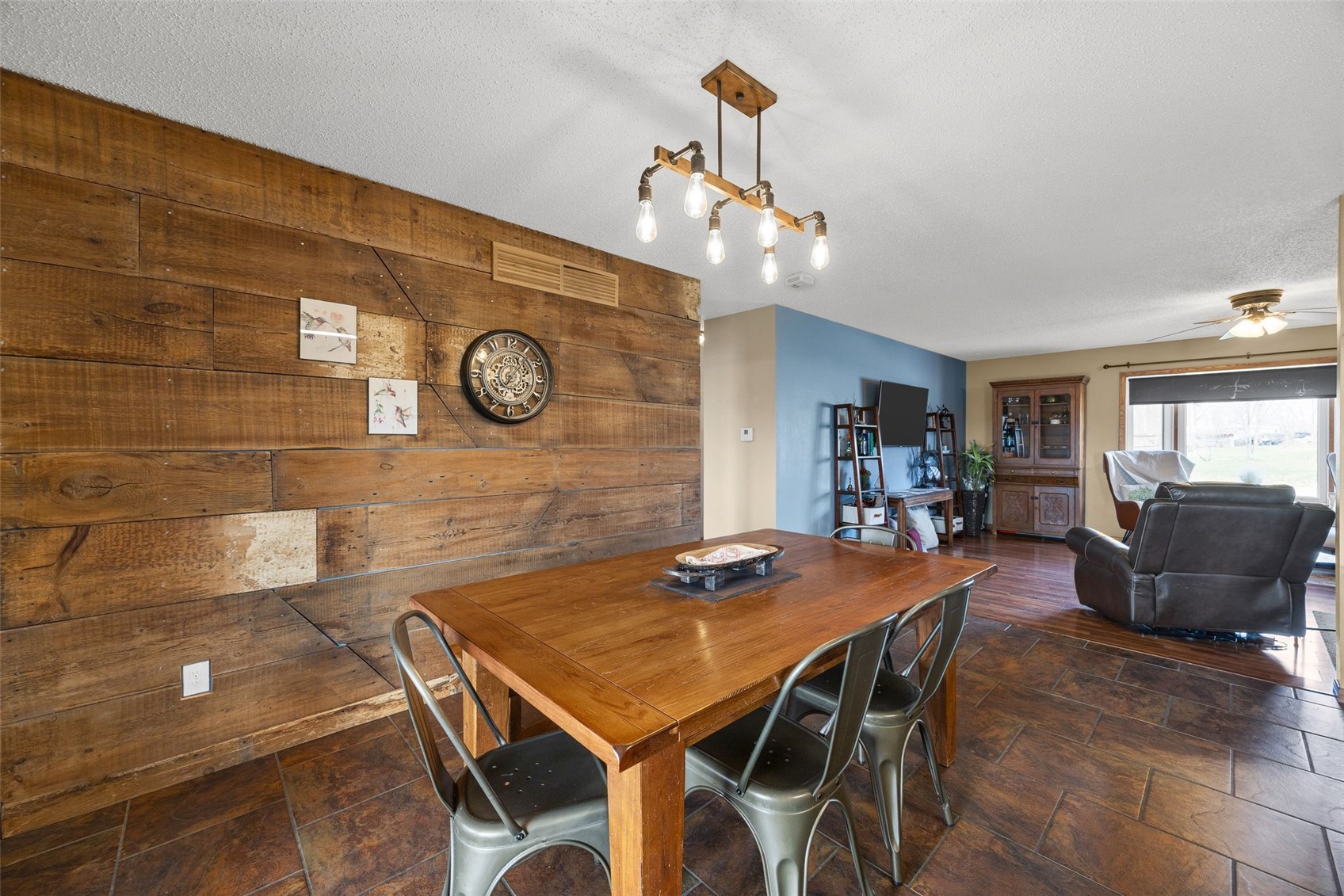 168 290th Street West Branch IA 52358