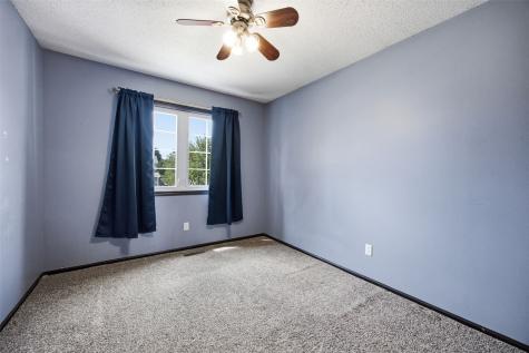 7700 Pin Tail Drive NE Cedar Rapids IA 52402