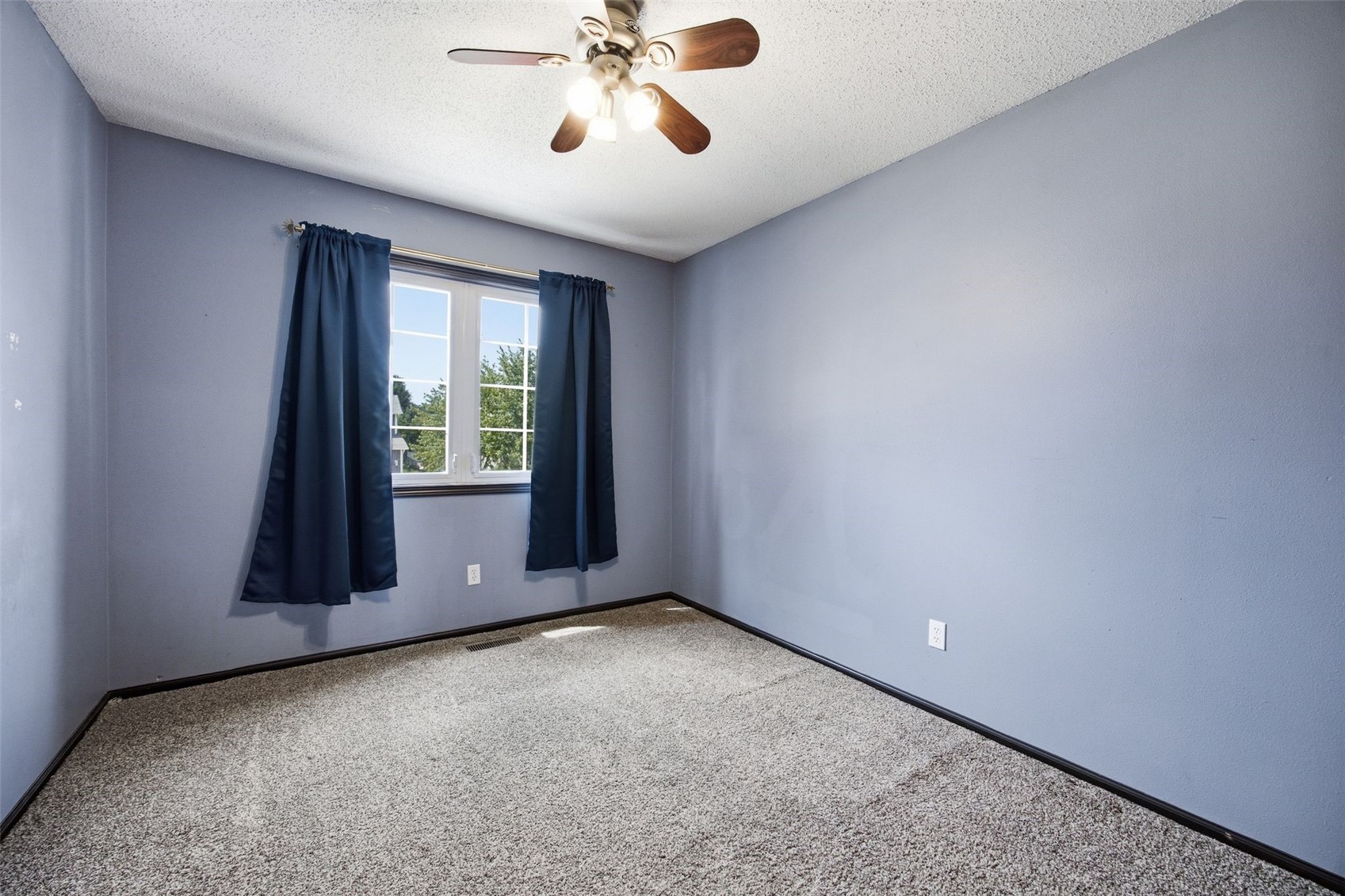 7700 Pin Tail Drive NE Cedar Rapids IA 52402