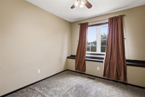 7700 Pin Tail Drive NE Cedar Rapids IA 52402