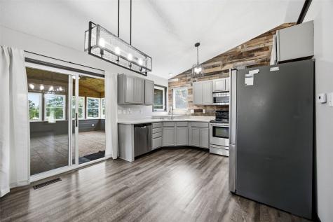 7700 Pin Tail Drive NE Cedar Rapids IA 52402