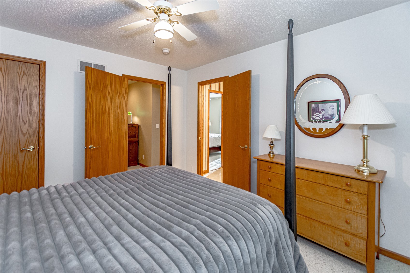 4675 Leprechaun Lane Cedar Rapids IA 52411