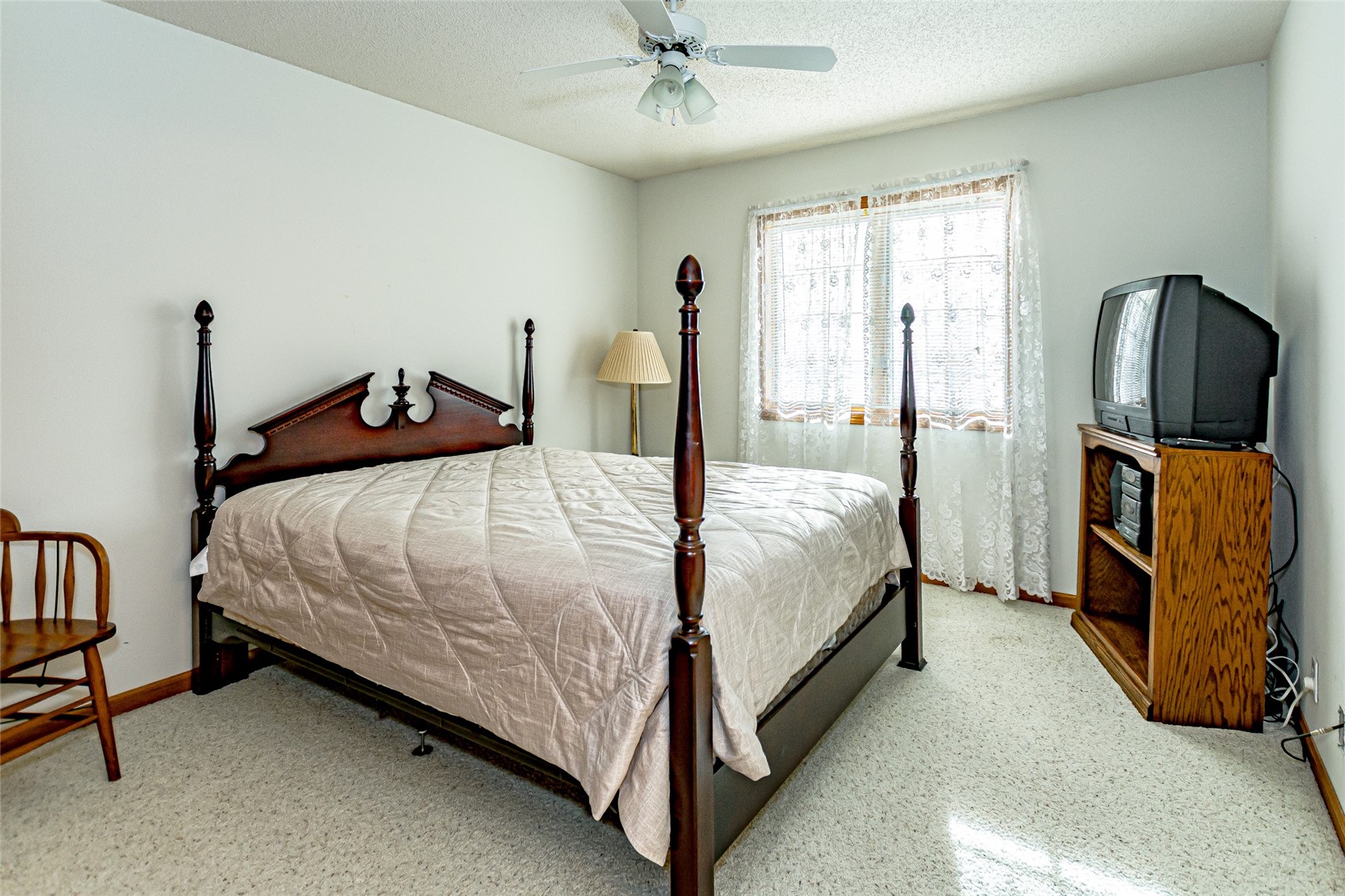 4675 Leprechaun Lane Cedar Rapids IA 52411