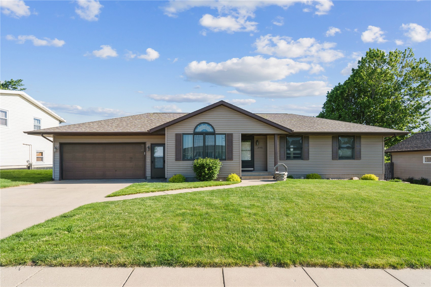 2540 Grand Avenue Marion IA 52302