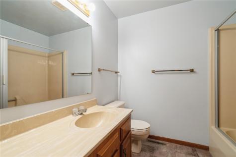 2540 Grand Avenue Marion IA 52302