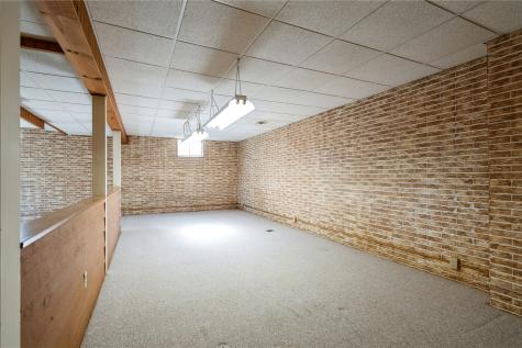 2540 Grand Avenue Marion IA 52302