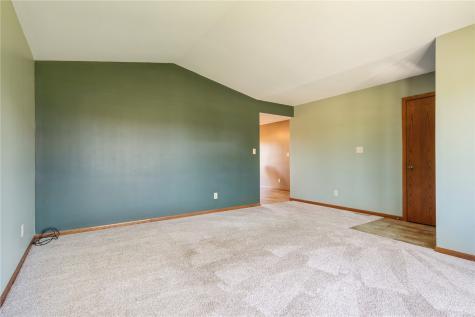 2540 Grand Avenue Marion IA 52302