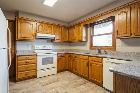 2540 Grand Avenue Marion IA 52302