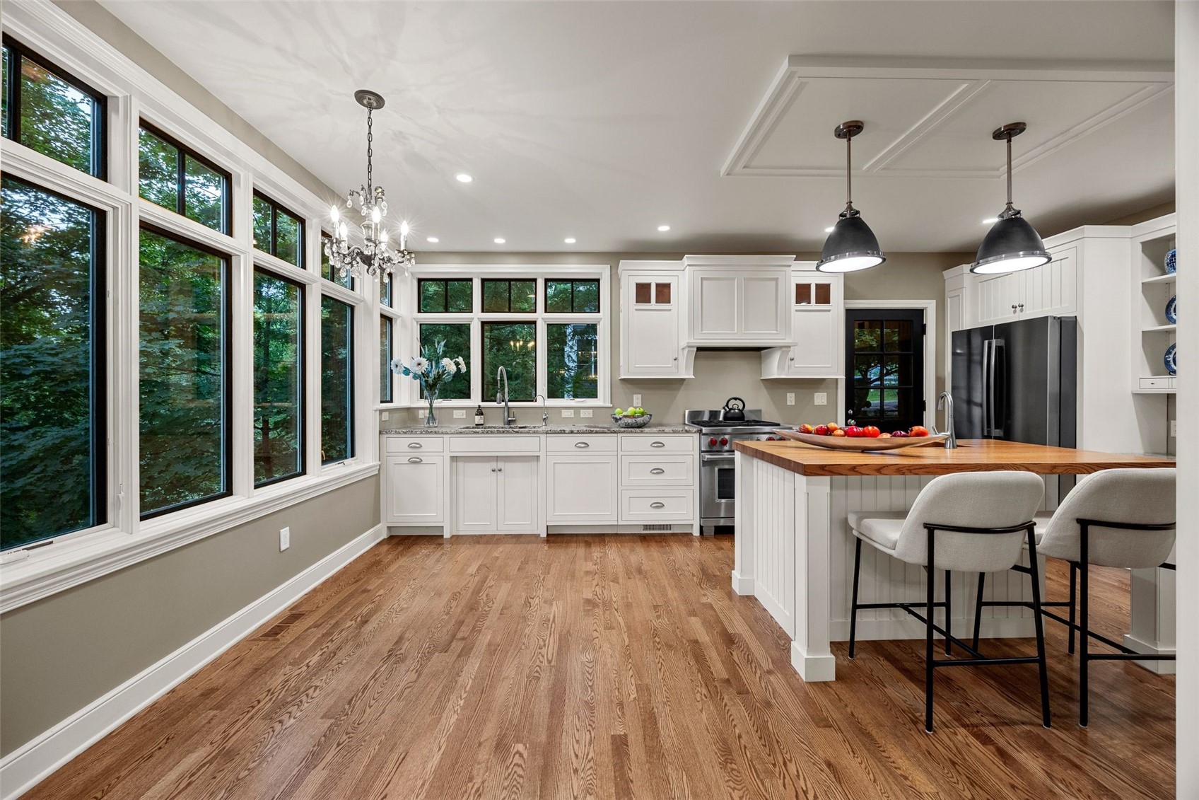 10 Oakridge Avenue Iowa City IA 52246