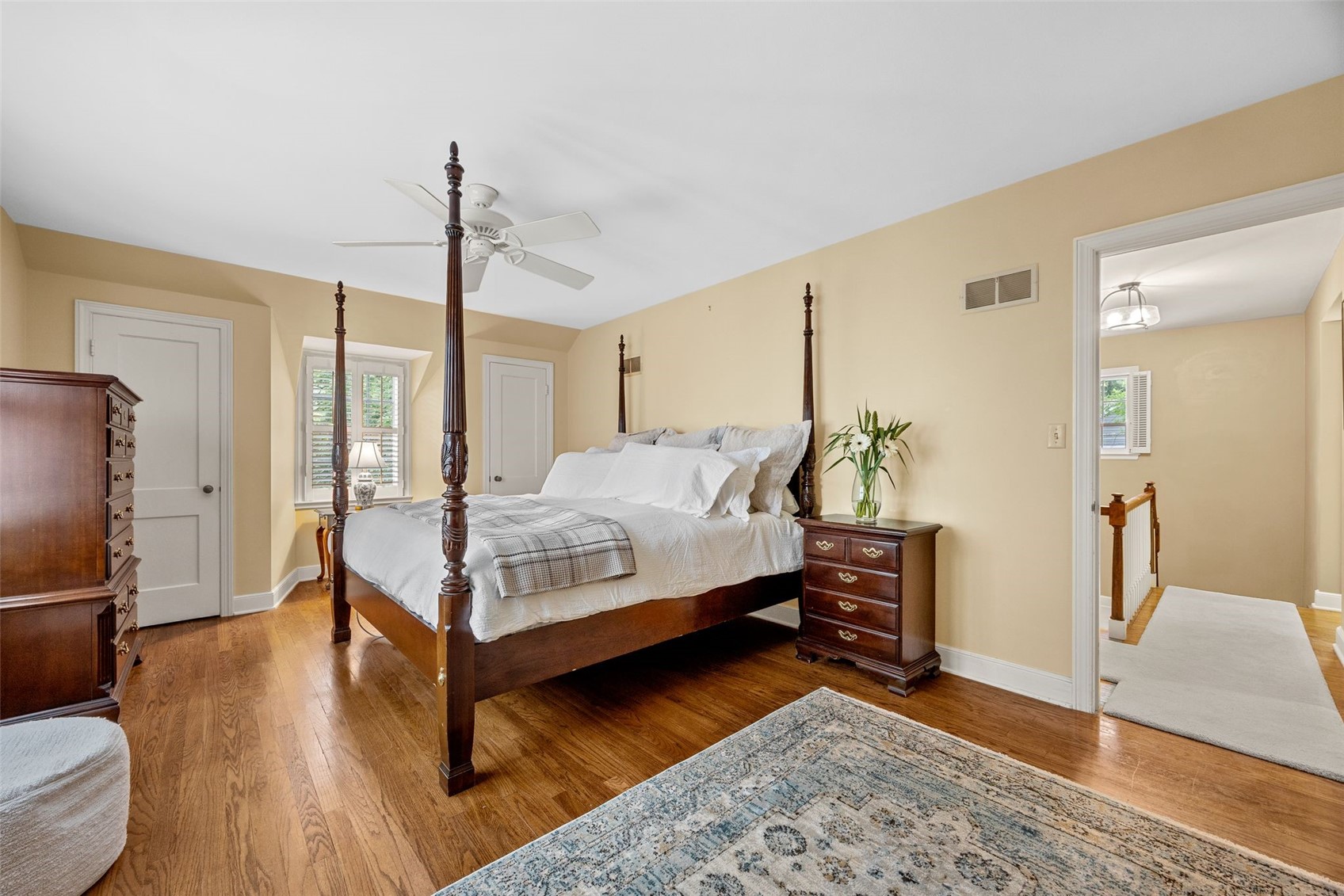 10 Oakridge Avenue Iowa City IA 52246
