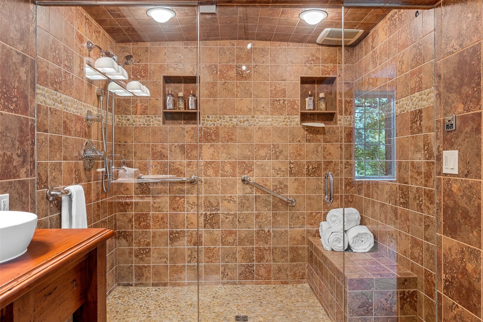 10 Oakridge Avenue Iowa City IA 52246