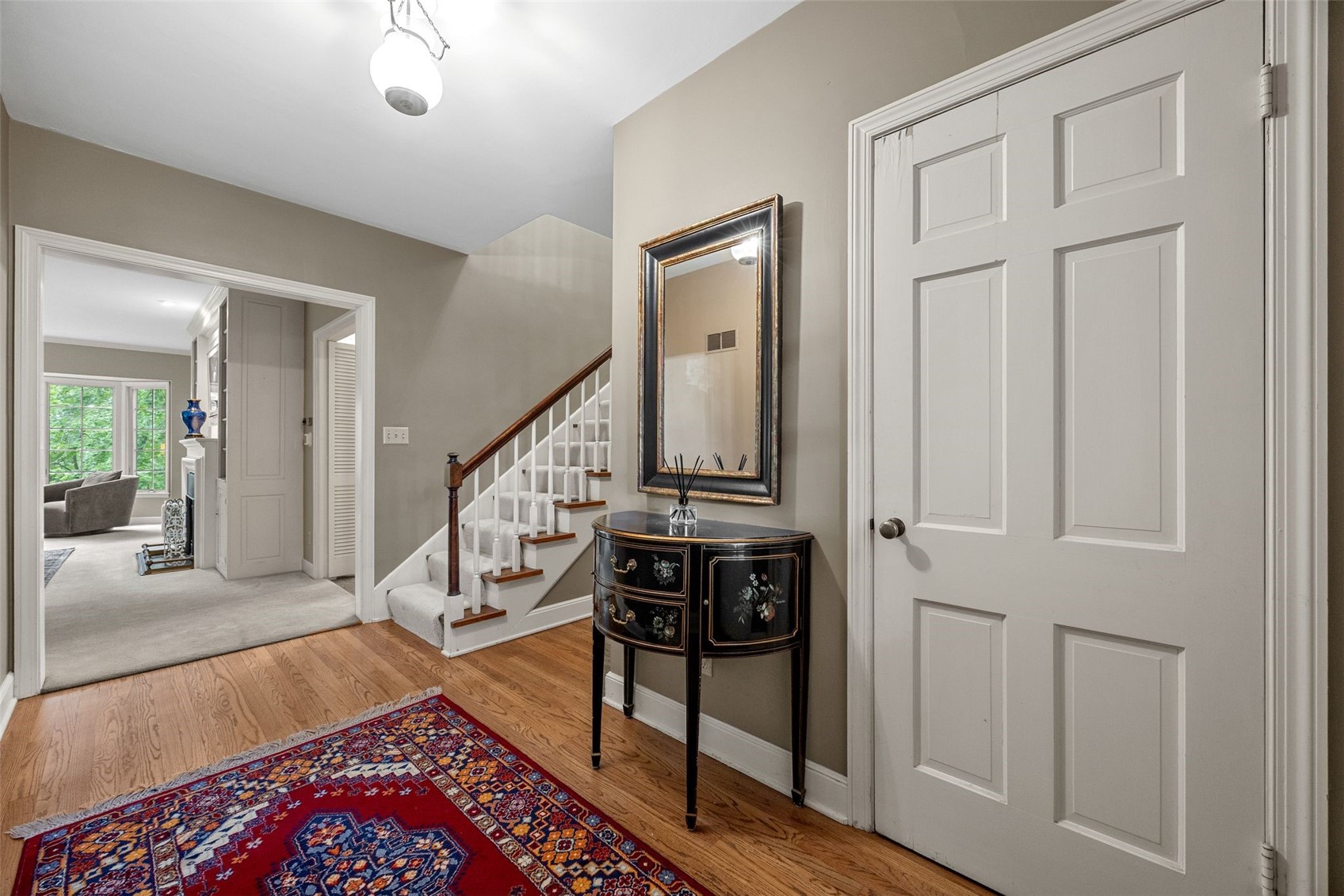 10 Oakridge Avenue Iowa City IA 52246