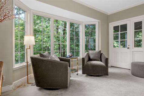 10 Oakridge Avenue Iowa City IA 52246