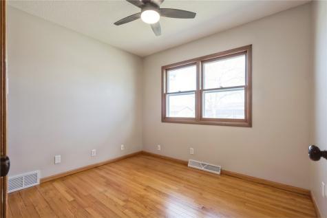 2545 23rd Avenue Marion IA 52302