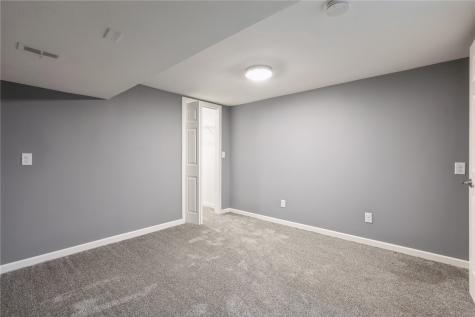 2545 23rd Avenue Marion IA 52302