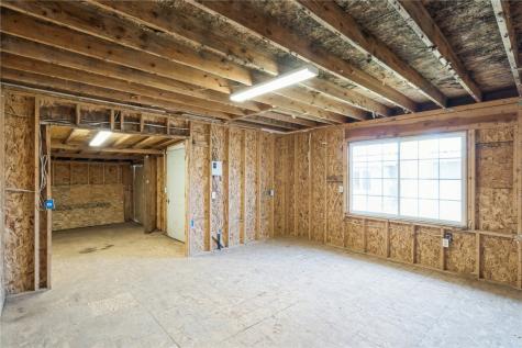 2545 23RD Avenue Marion IA 52302