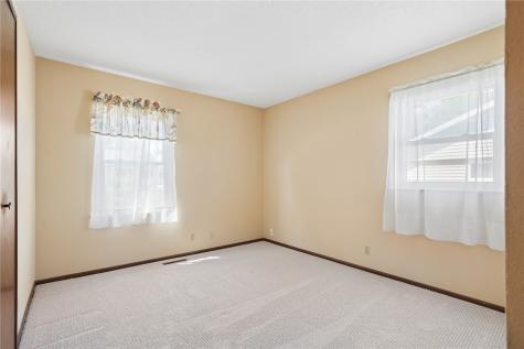 3341 Dunham Drive SW Cedar Rapids IA 52404