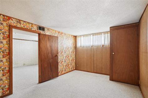 3341 Dunham Drive SW Cedar Rapids IA 52404