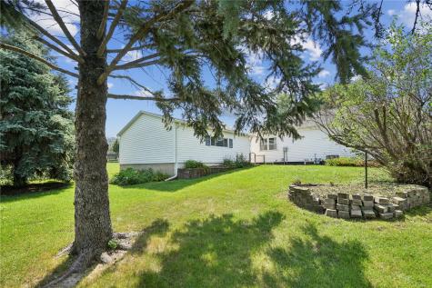 3341 Dunham Drive SW Cedar Rapids IA 52404