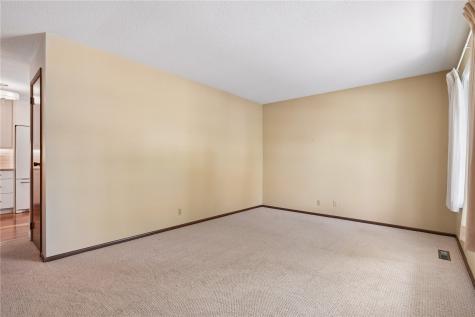 3341 Dunham Drive SW Cedar Rapids IA 52404
