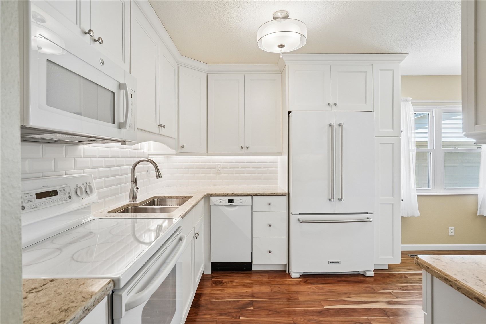 3341 Dunham Drive SW Cedar Rapids IA 52404