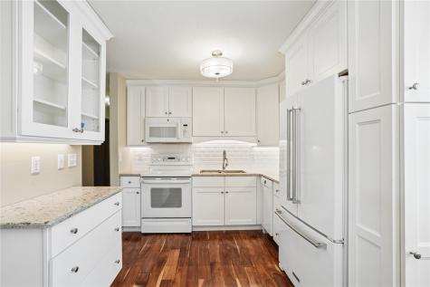 3341 Dunham Drive SW Cedar Rapids IA 52404